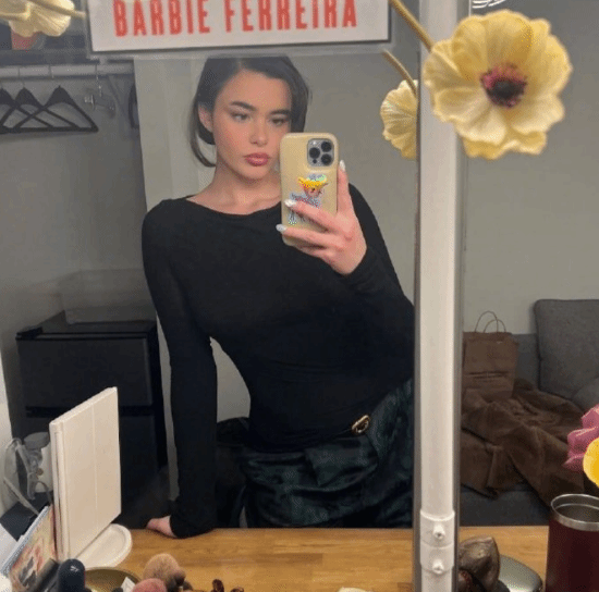 记得《亢奋》里的胖妹凯特么？她瘦身成功了