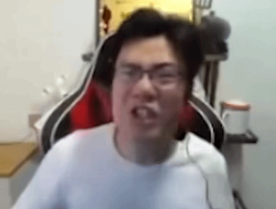 大司马被打成表情包怒斥队友：亚服前三对不过路人？