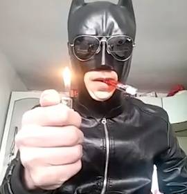 到底什么游戏，终结了B站和小红书的“战争”