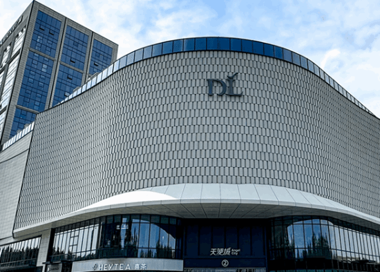 胖东来8633名普通员工人均分20万被称良心老板!于东来:死后不办仪式骨灰找河流撒完