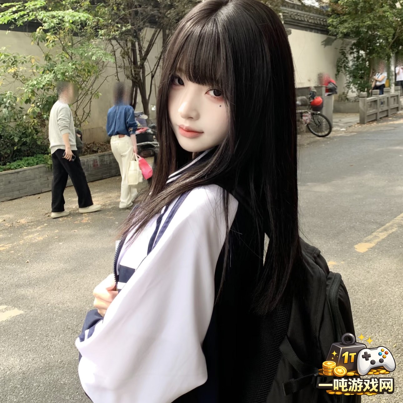 万国觉醒中城堡防御布局与提升攻略详解