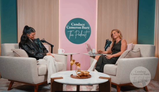 女星受朋友邀请参加聚会！未想竟是成人派对？