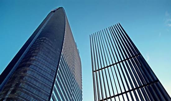 马化腾朋友圈晒“养龙虾”全家桶 腾讯大举围地造城