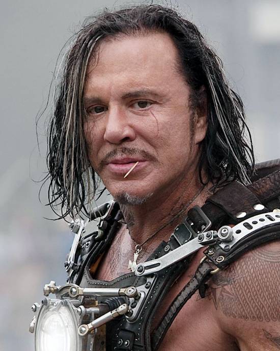 《钢铁侠》演员米基·洛克因欠租被逐出家门 曾拒10万美元捐助