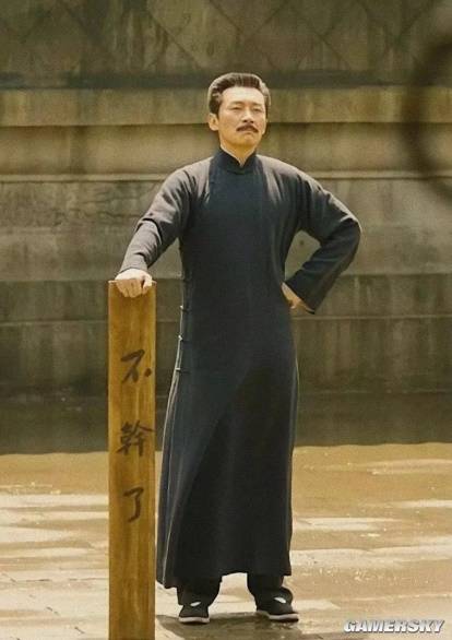 靠教B站网友什么是五险一金，他9天狂涨100w粉丝